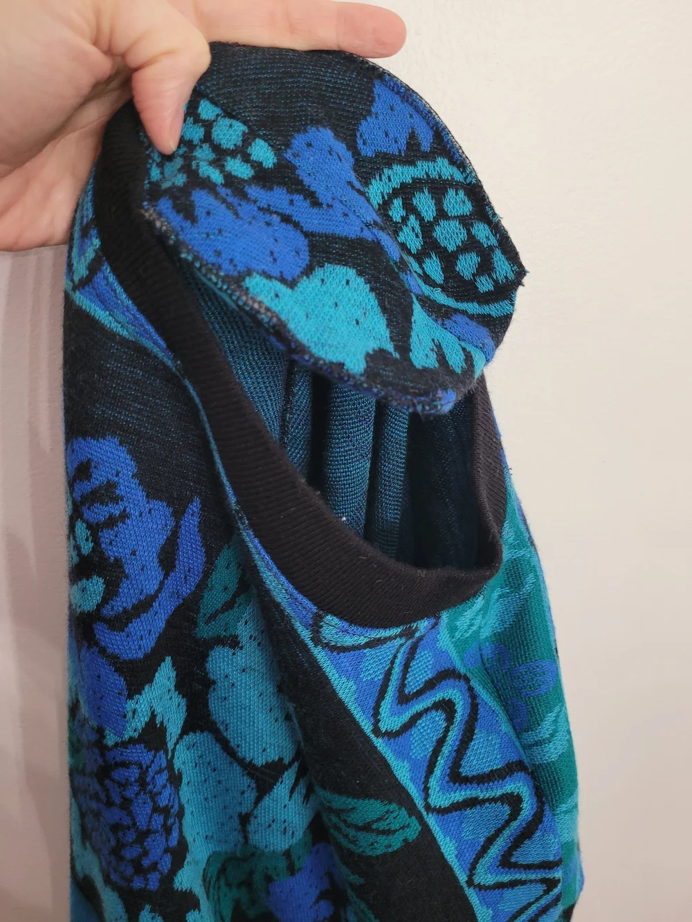 Vintage Top Notch Womens Floral Knit Crew Neck Sweater M Black Blue Teal